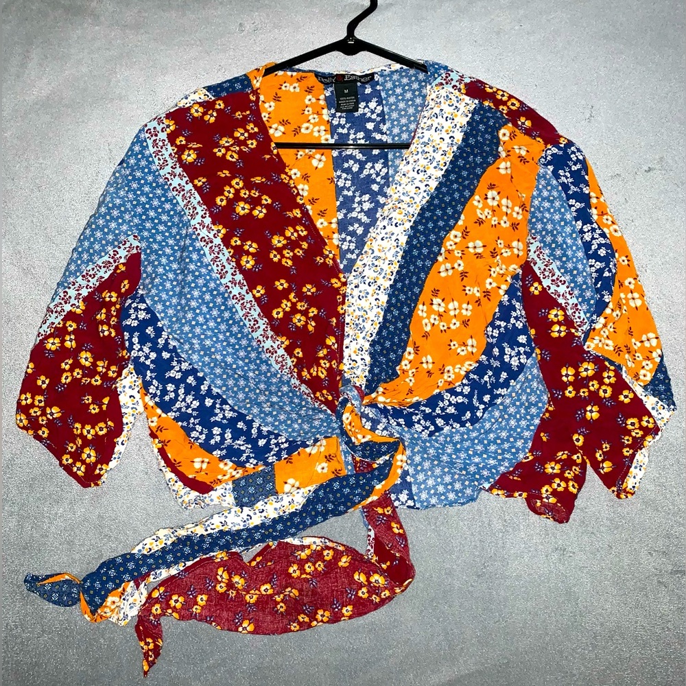 Polly & Esther floral top size m